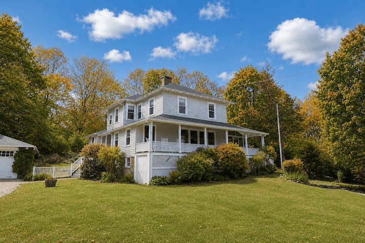 Tidebend: River Views And Gracious Comfort - Ipswich, MA