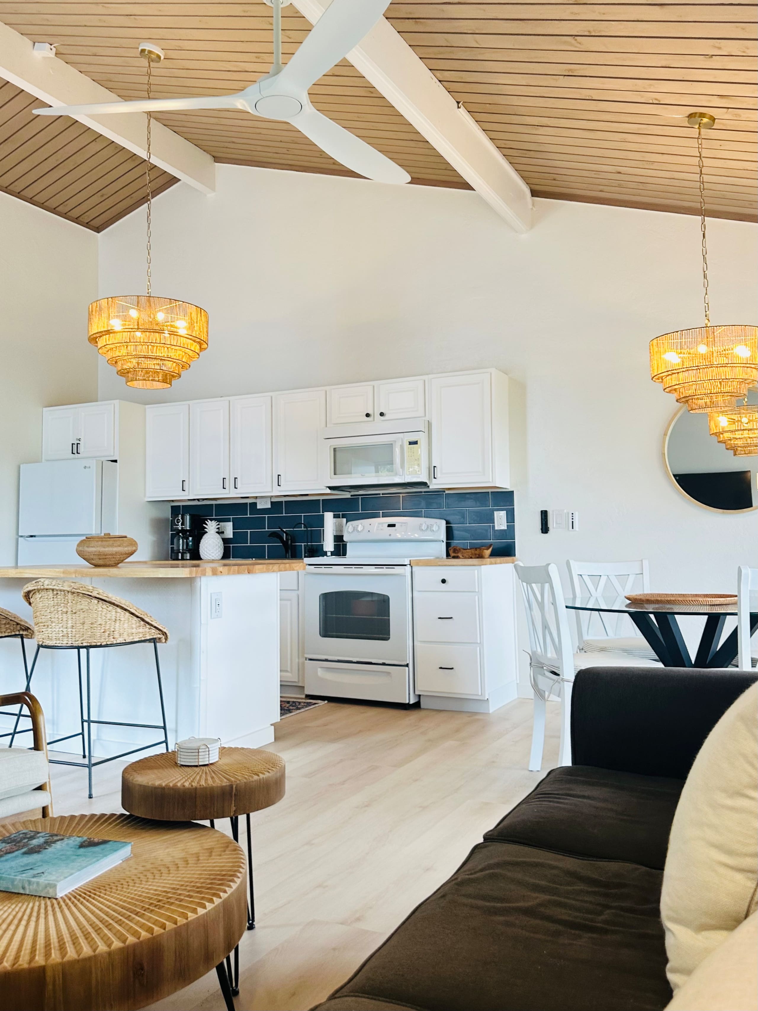 BRANDNew! Kona Bungalow II! Aug specials. Inquire! - Photo 6