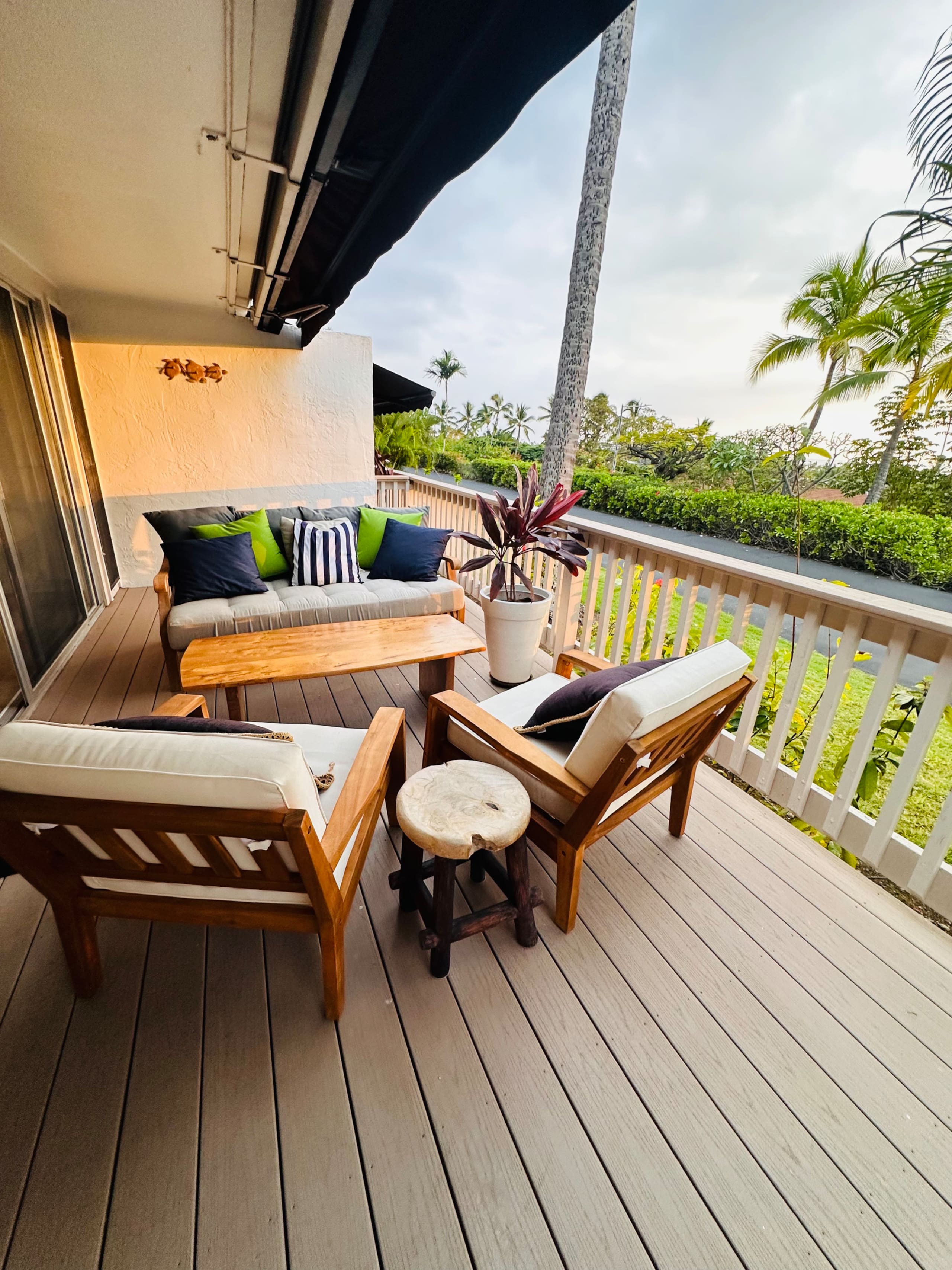 BRANDNew! Kona Bungalow II! Aug specials. Inquire! - Photo 41