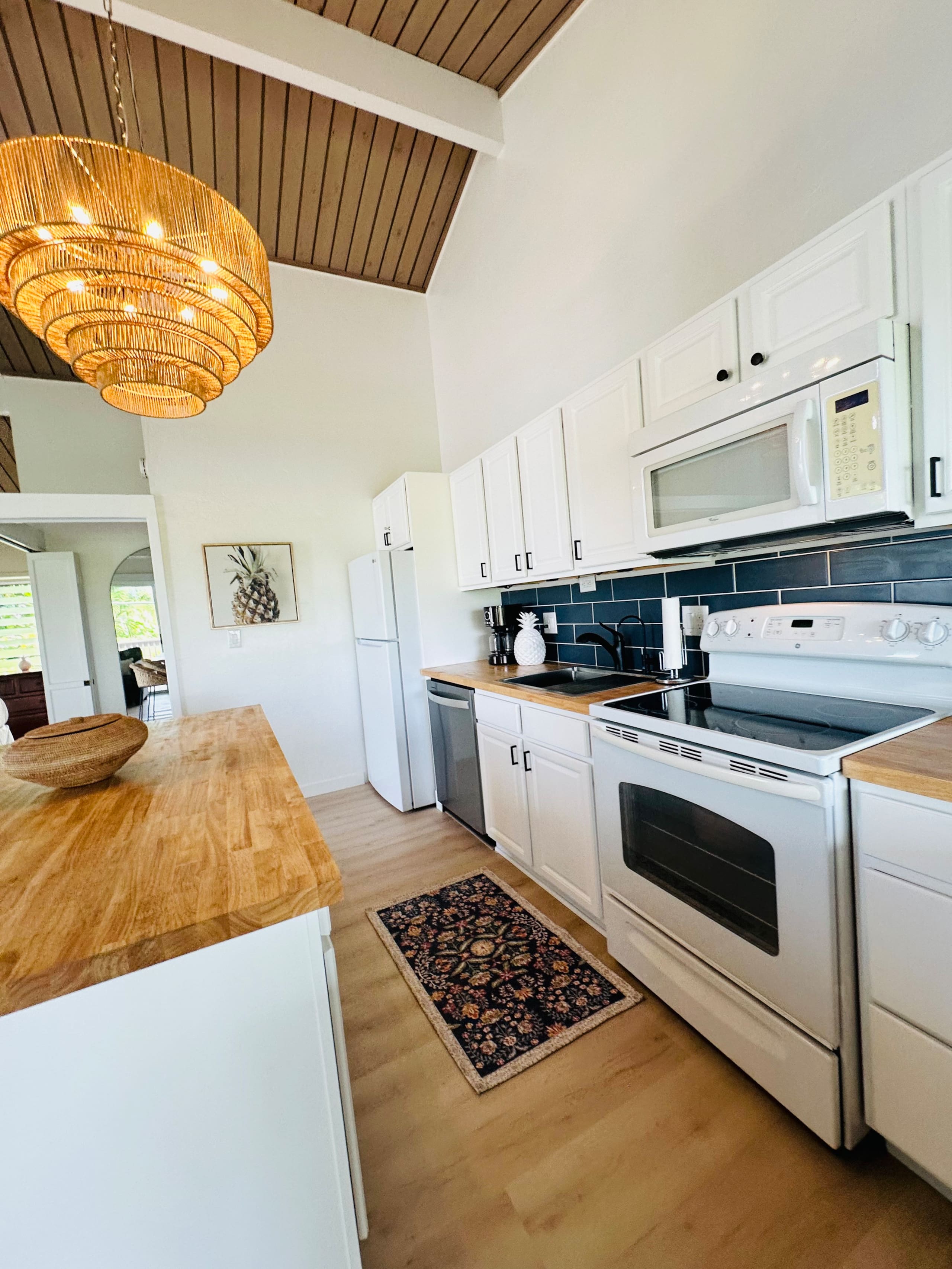 BRANDNew! Kona Bungalow II! Aug specials. Inquire! - Photo 7