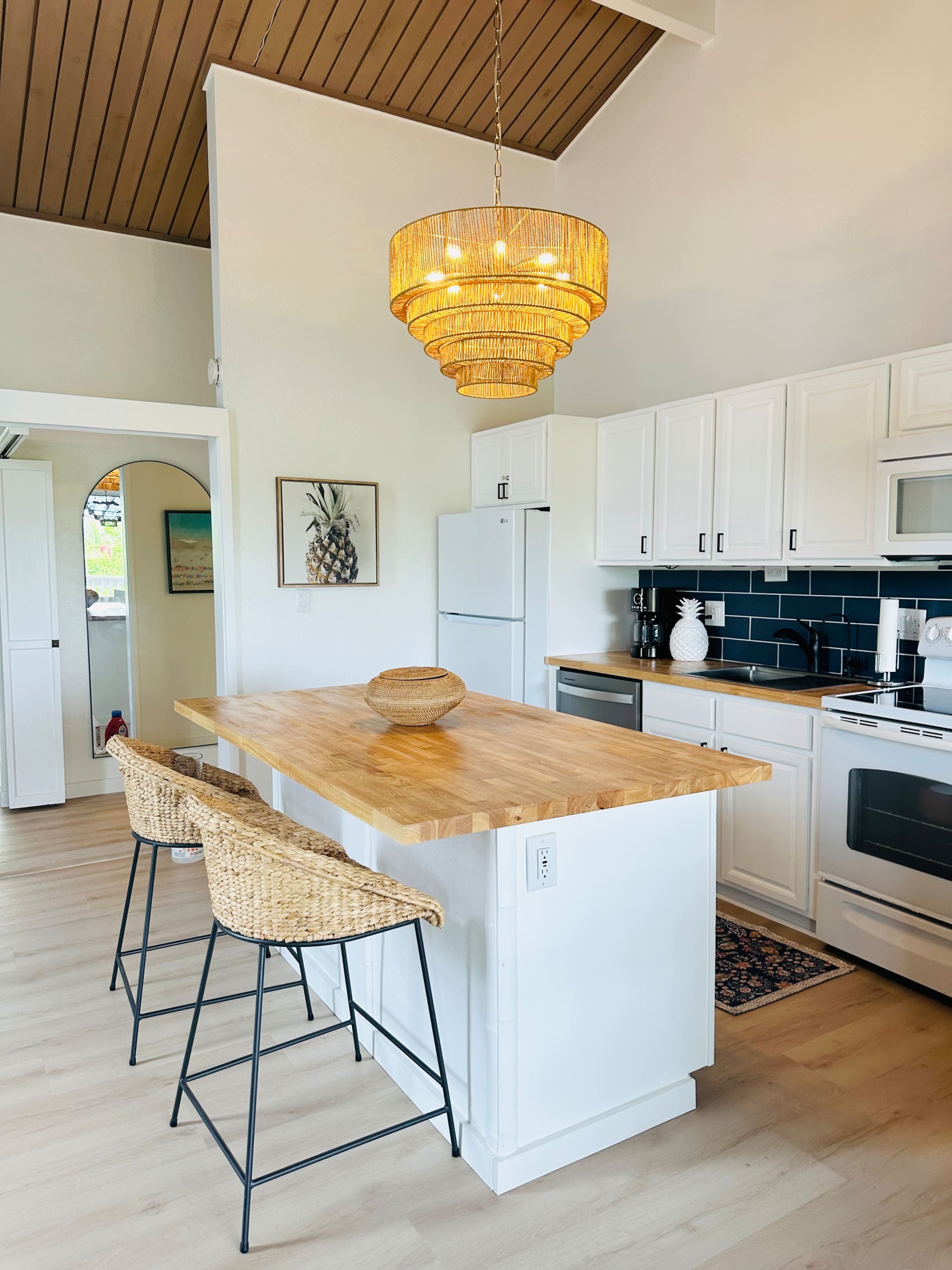 BRANDNew! Kona Bungalow II! Aug specials. Inquire! - Photo 9