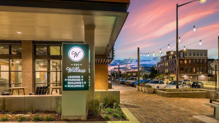 Landing | Chic 1bd In Fort Collins - Fort Collins, CO