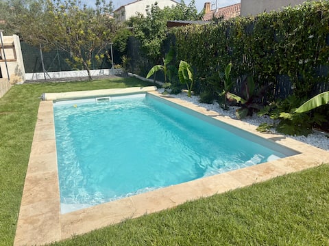 Villa with pool and air conditioning in Petite Camargue