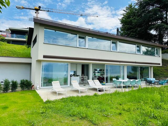 Grande maison individuelle, neuve et moderne gallery image 2