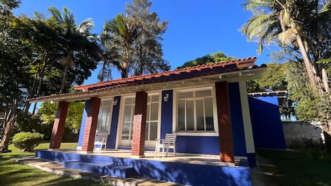 Nature and peace. 7 minutes from downtown with parking space