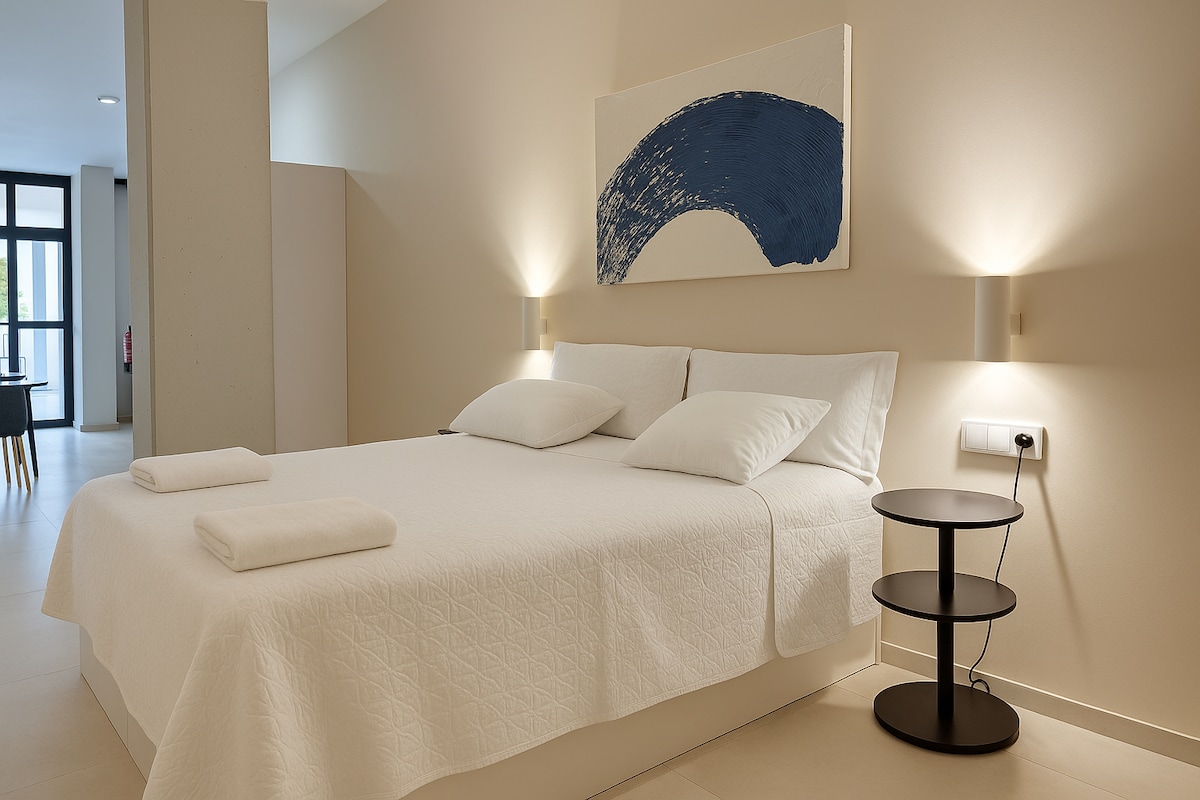 Top Airbnb: Roca Coll MSuites II 1BR II a11 in Patraix
