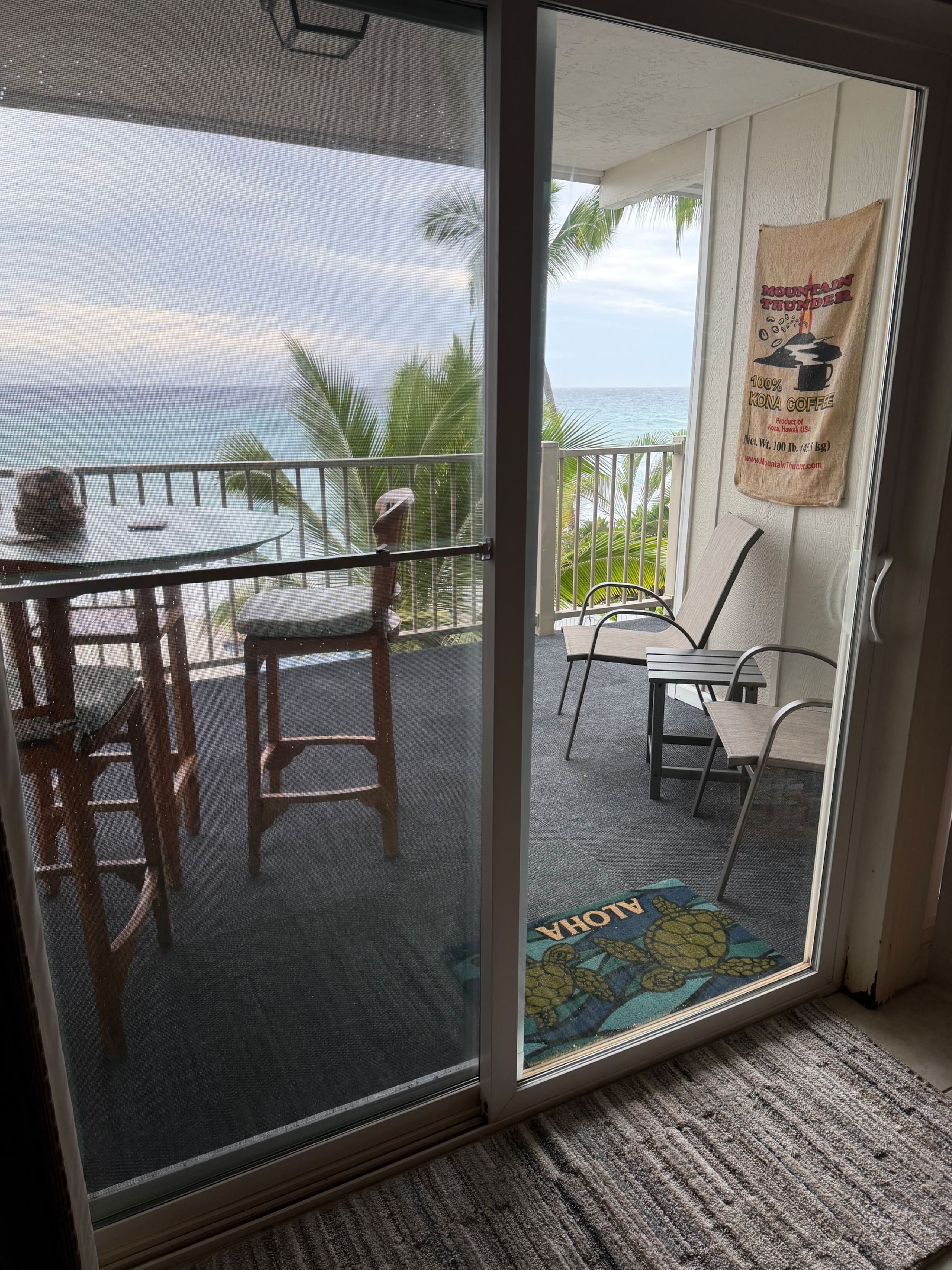 Condo in Kailua-Kona · ★4.95 · 1 bedroom · 2 beds · 1 bath - Image 38