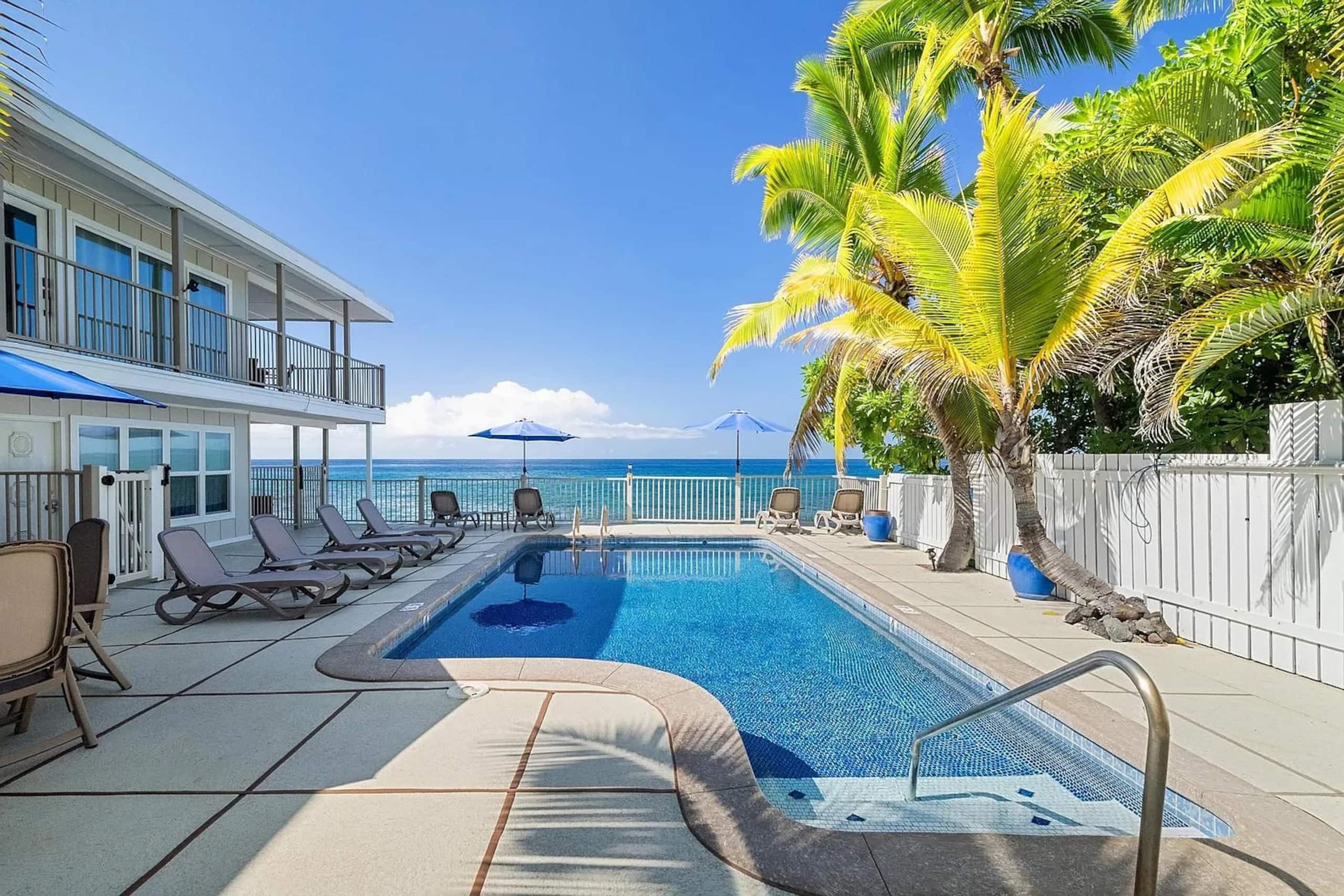 Condo in Kailua-Kona · ★4.95 · 1 bedroom · 2 beds · 1 bath - Image 49