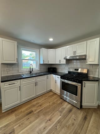 West Seneca 4 Bed House, Utilities Included, photo 4 of 27