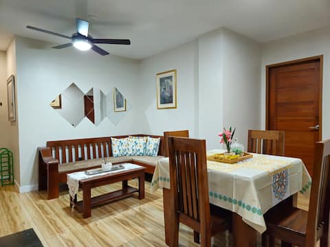 Relaxed & Cozy in the Heart of Laoag (Room 2A)