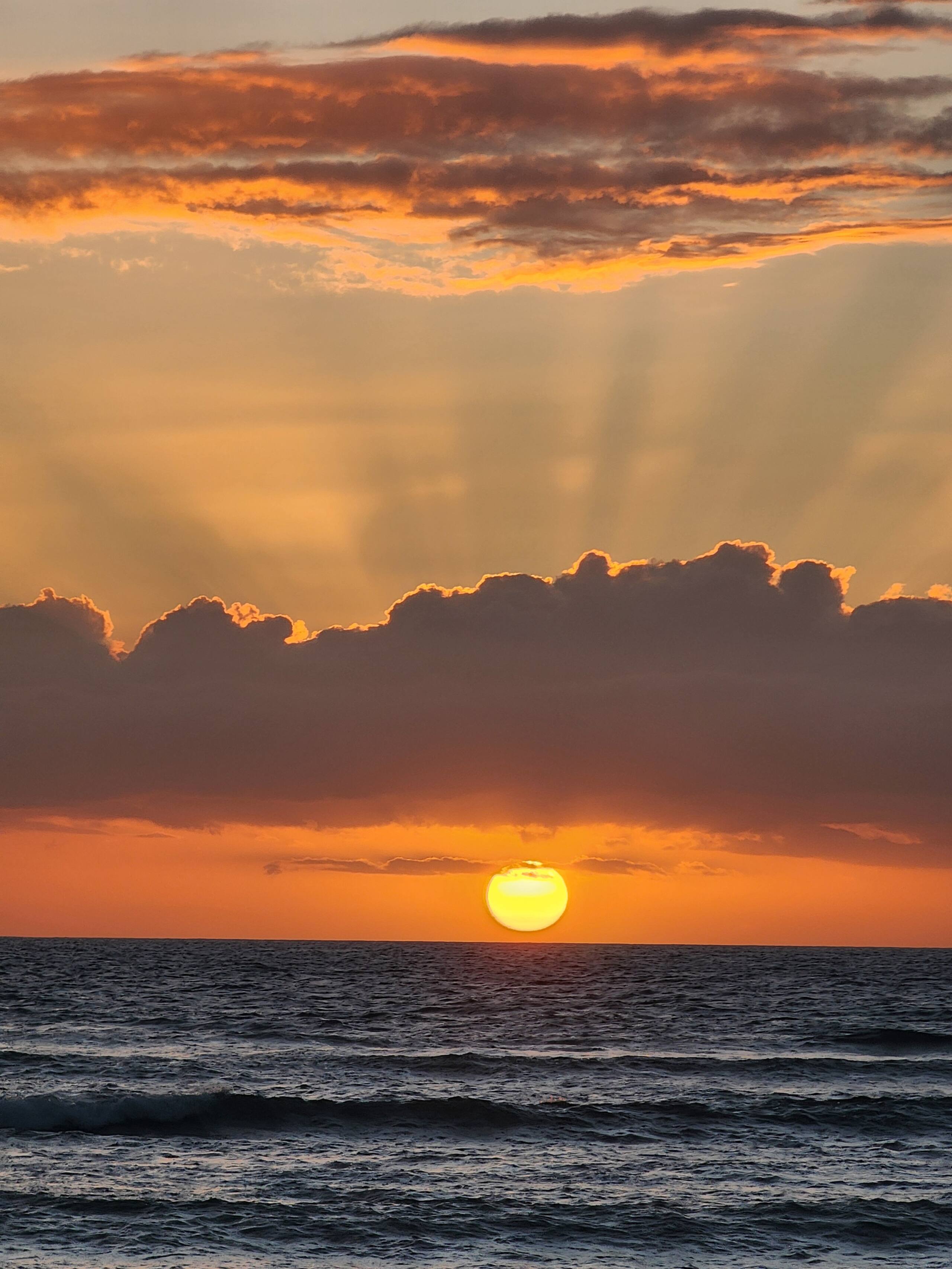 Let's Do Sunset On Maui! 1 Minute Walk to Beach - Image 33