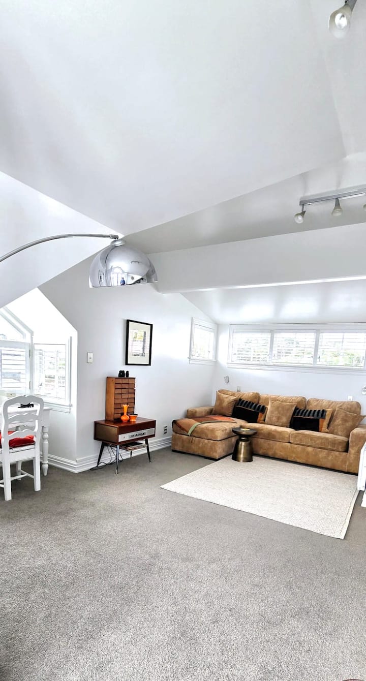 Mt Eden Near Eden Park (Loft - Apartment) - Auckland