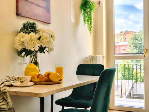 Annuncio Airbnb popolare: Crystal: Milan + Lake Como (Metro, train) a Sesto San Giovanni