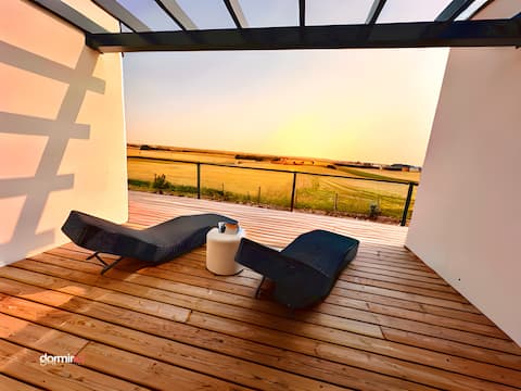 Architect's Villa with Nature View