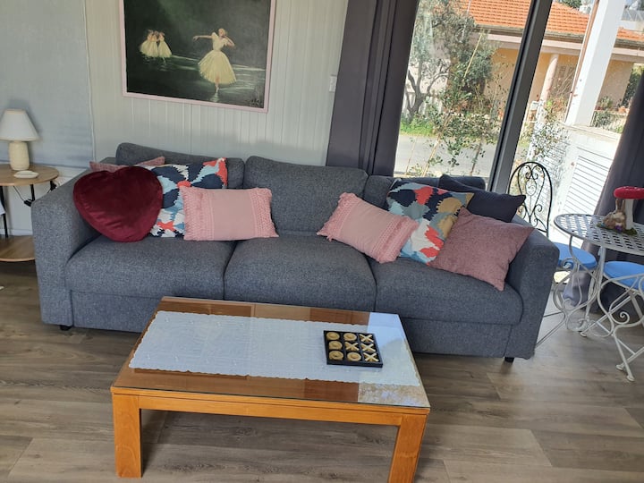 Shabby Chic House With A Private Yard - Nikosia