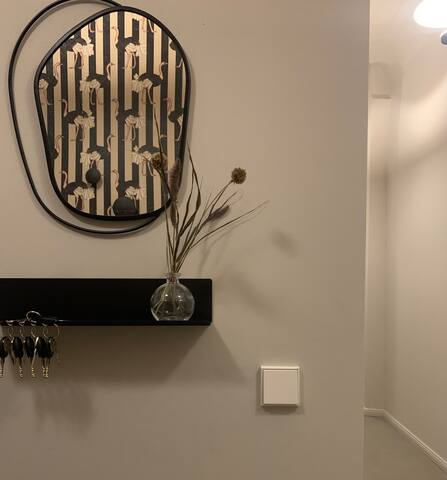 Spacious 9 Bedroom Apartment gallery image 3