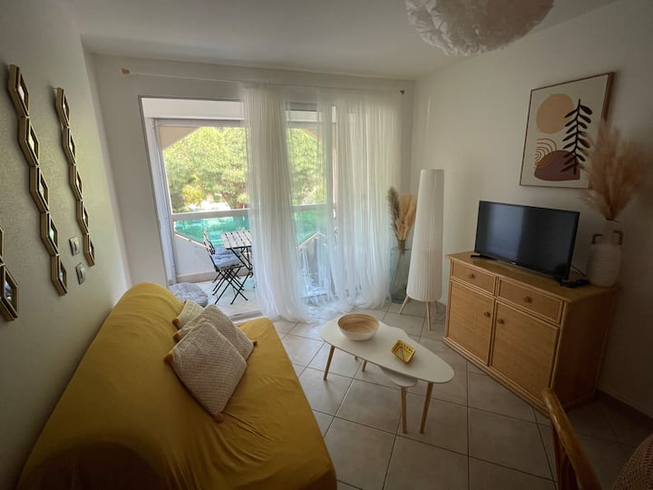 Appartement T3 Proche De La Mer Avec Parking - Bormes-les-Mimosas