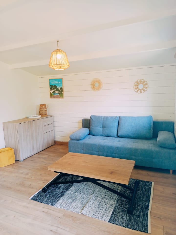 Studio Cosy Proche De La Mer Et Du Port Du Brusc - Six-Fours-les-Plages