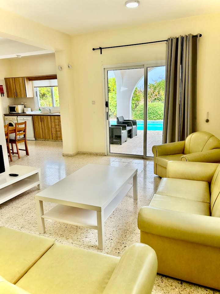 Beach Villa 100m To Sea • Private Pool - Argaka