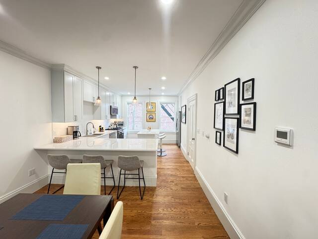 5-story Luxury Boston Brownstone gallery image 5