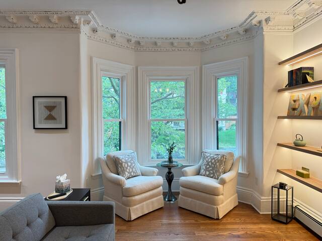 5-story Luxury Boston Brownstone gallery image 2
