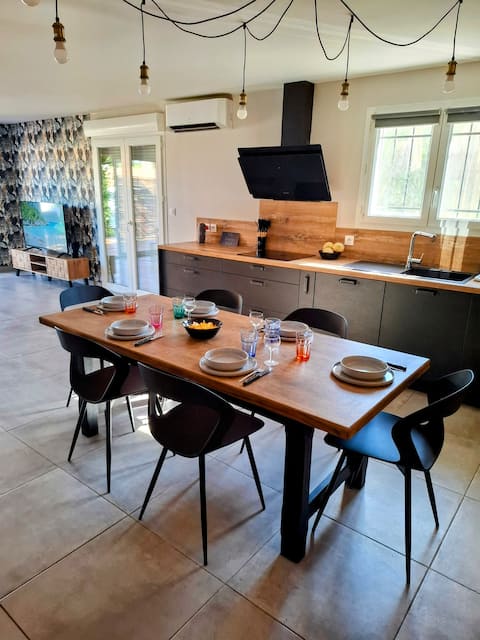 Sun Escape Villa - Pool 2026 - Sea & Spa