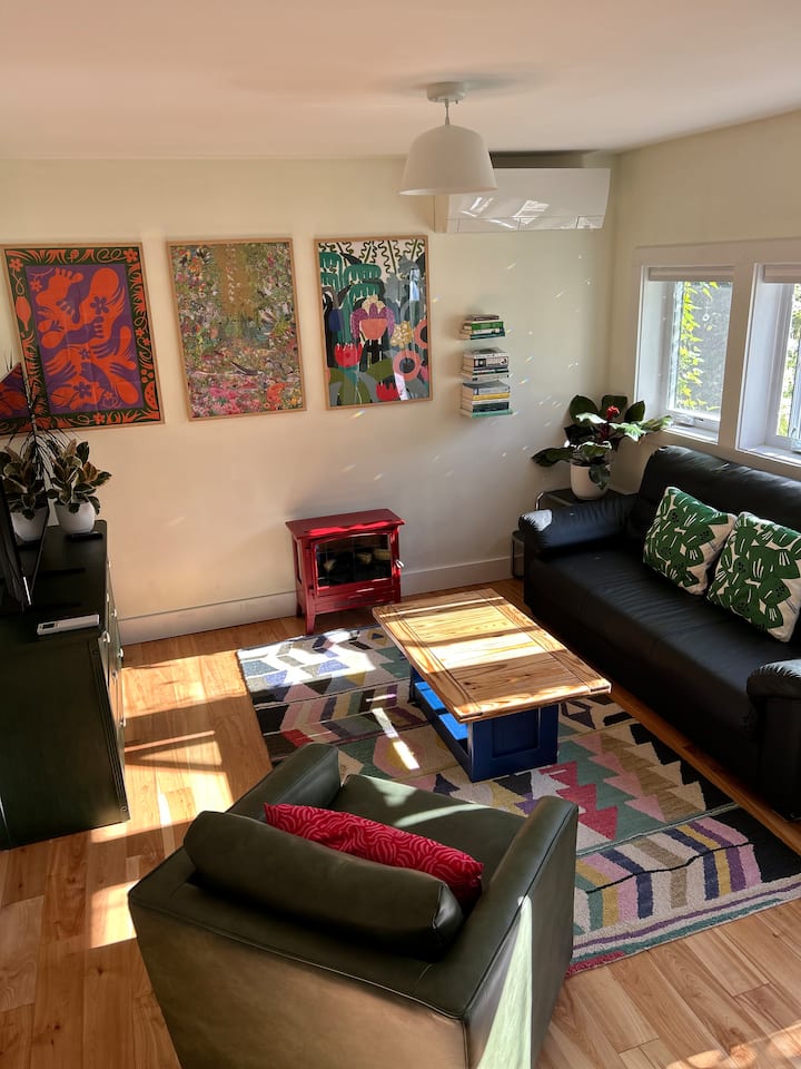 Hidden Gem, Close To Everything, Sparking + Chic - Portland, ME