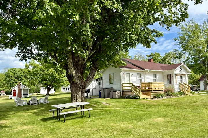 "Maine" House At Eden Village In Bar Harbor - Acadia National Park