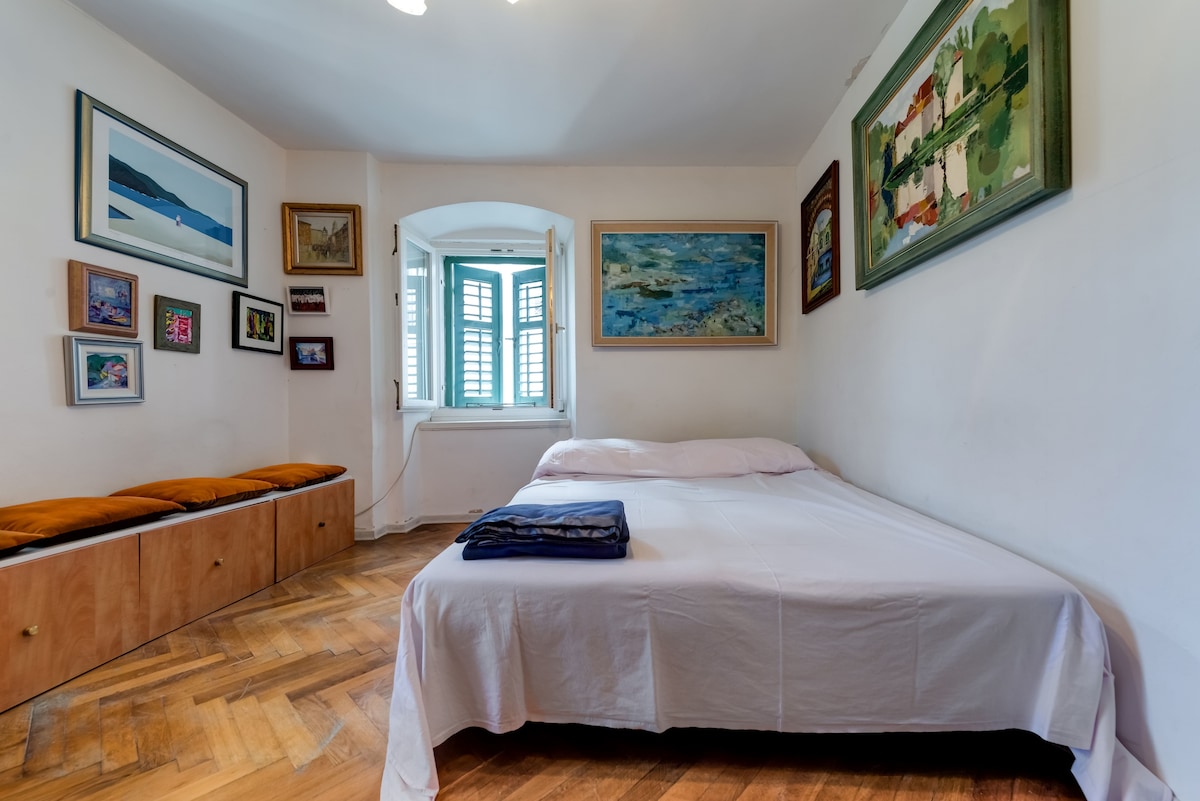 საძინებელი 2