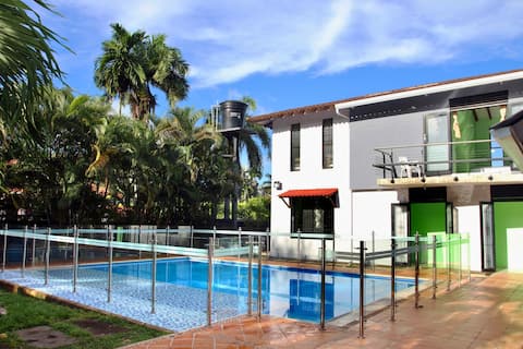 Villa in Villavicencio with pool