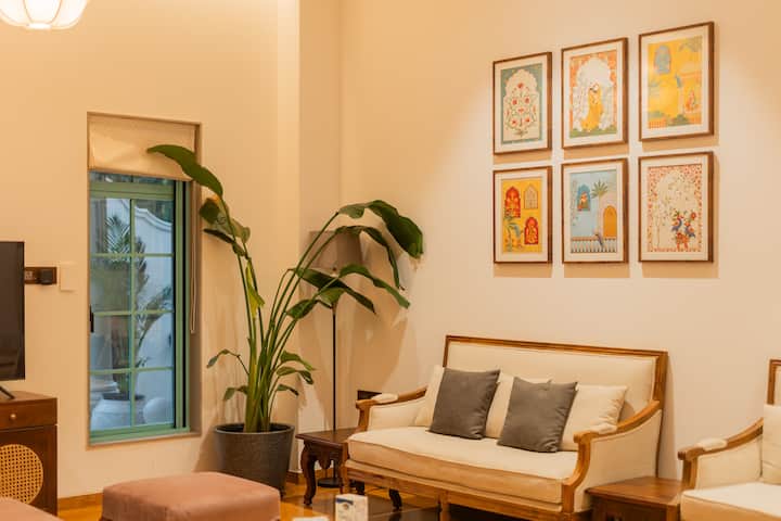 Living room image 3