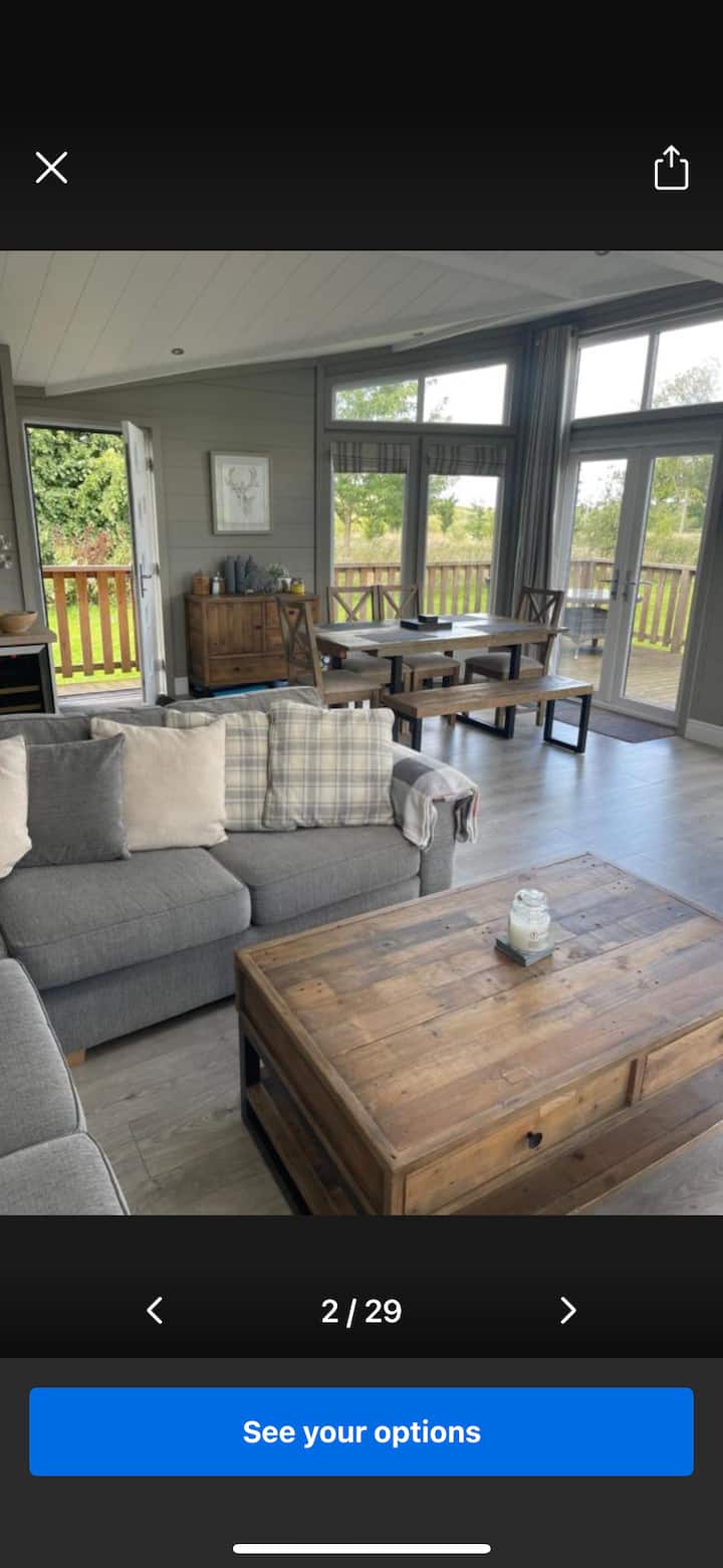 Jointly Owned Luxury Hot Tub Lodge Suffolk - Norfolk