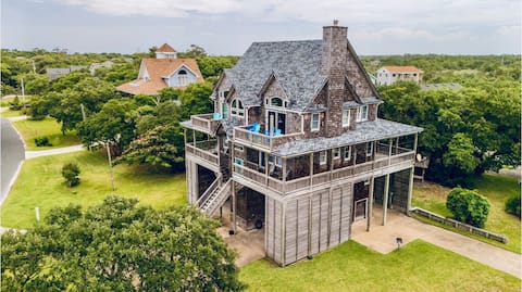 views|sleeps 12|hot tub|pool table|fireplace|beach