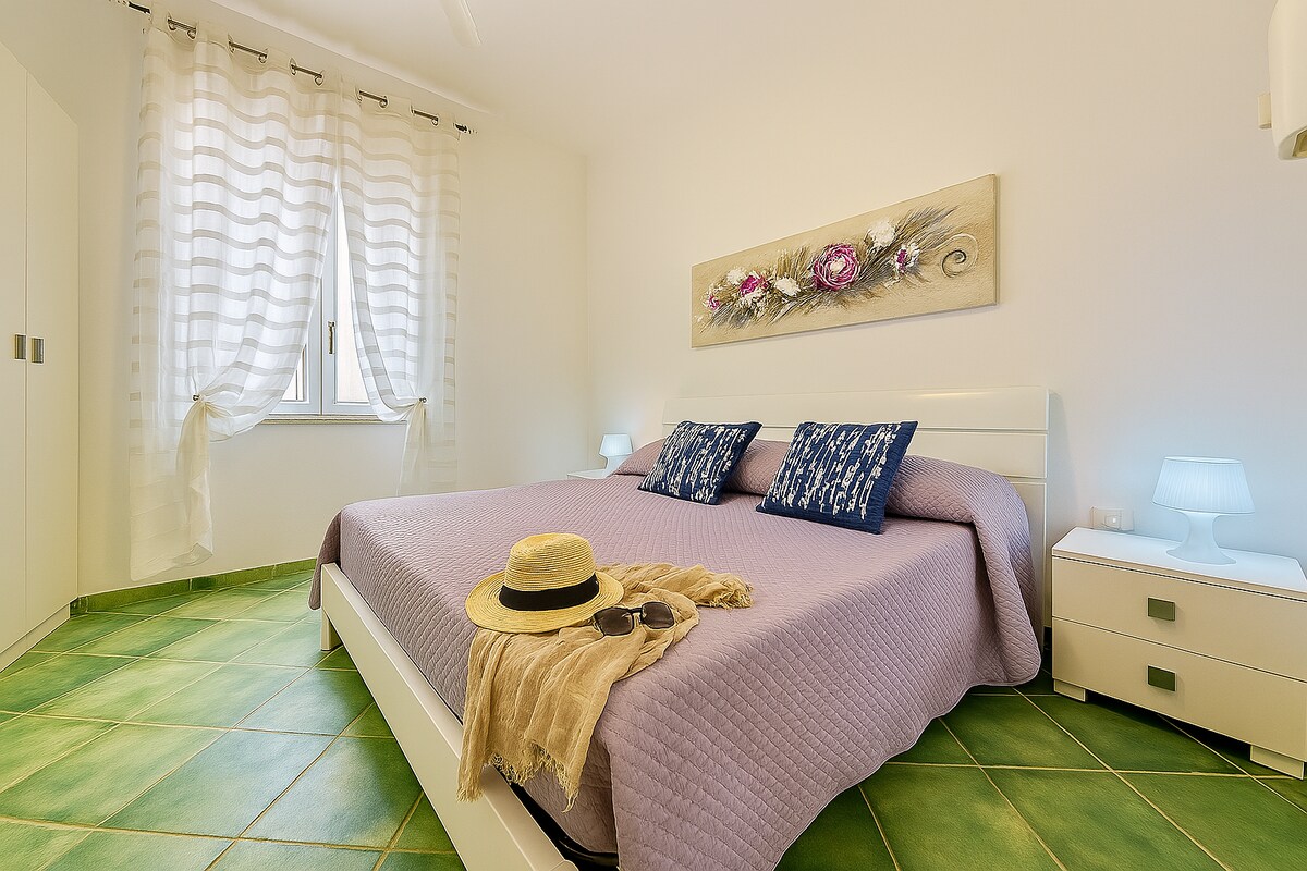 საძინებელი 1