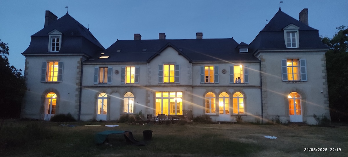 Château de Caillebert — Extérieur