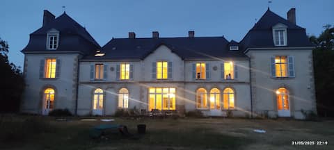 Castle of Caillebert: royal stay 2.5h from Paris