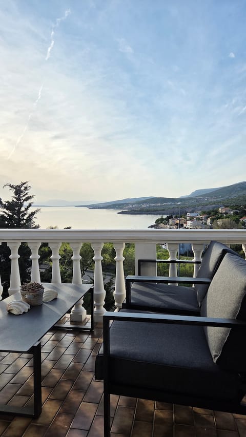 "Horizon" 3BD apartment