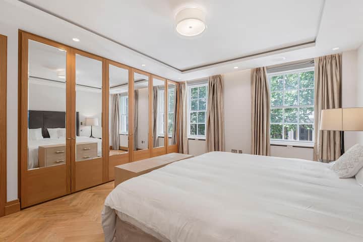 เตียงขนาดคิงไซส์