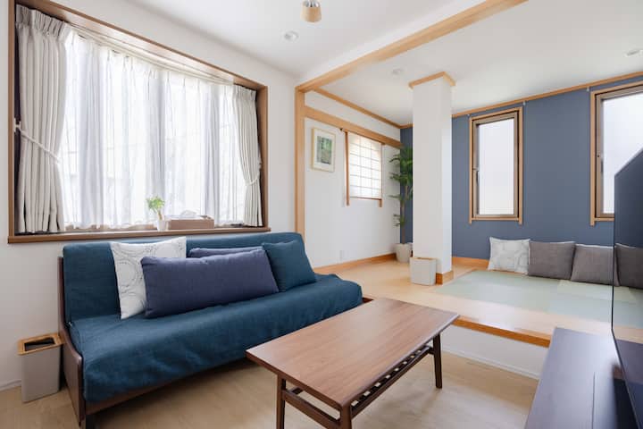 7 min by train to Tokyo Skytree | Up to 17 guests