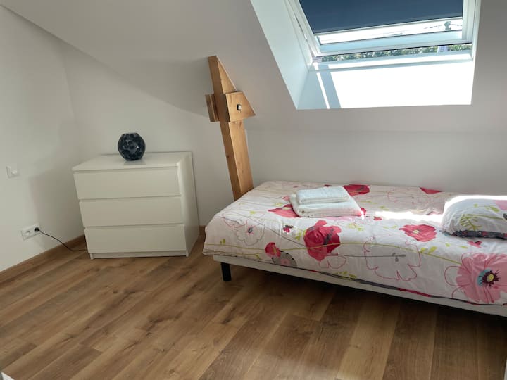 საძინებელი 2