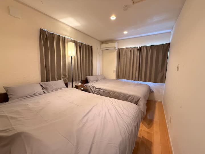 غرفة النوم 1