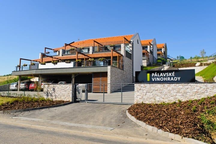 Pálavské Vinohrady - Mezonetový Apartmán - Mikulov