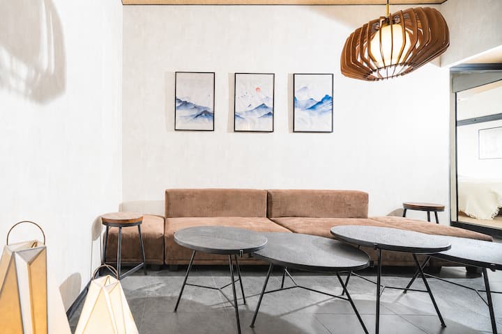 Large 5BR Okubo Home | 30sec to Station