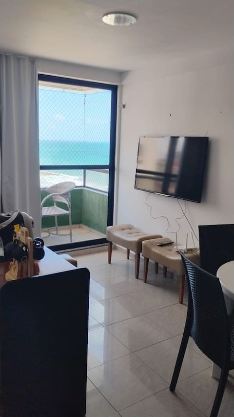 Top Airbnb: Beachfront | Areia Preta | 2 balconies | Garage em Natal