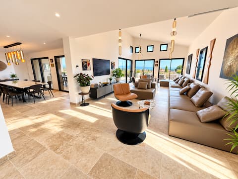 Top Airbnb: Keur Bouyo - Provençal Luxury Retreat in Saint Saturnin Lès Apt
