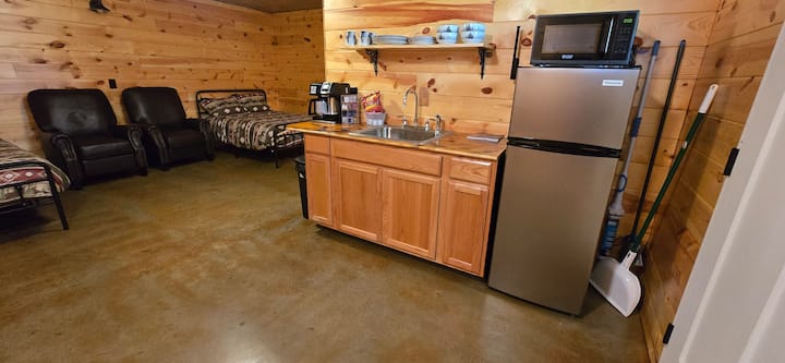 Fisherman's Cabin 2 - Pine Creek Lake, OK