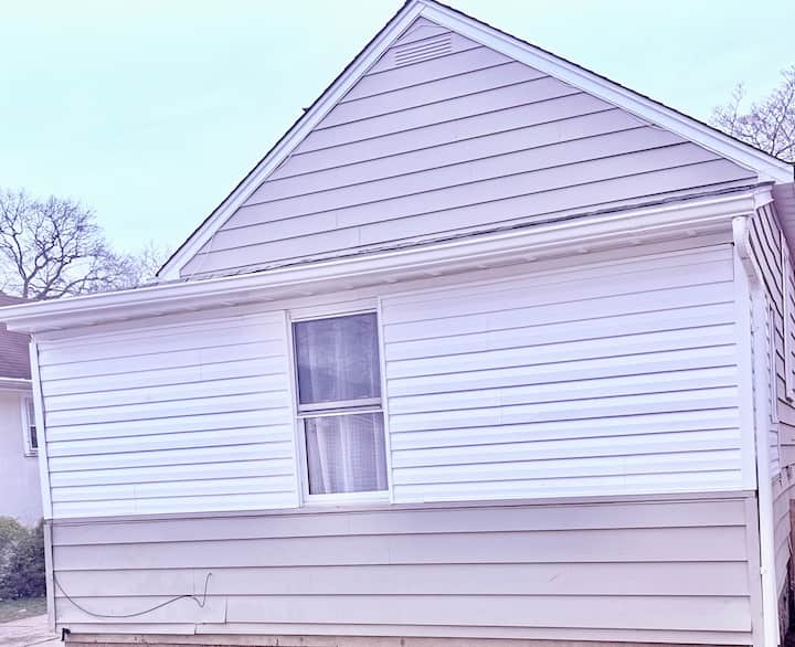 Anastasia’s Guest Private Apt - Freeport, NY