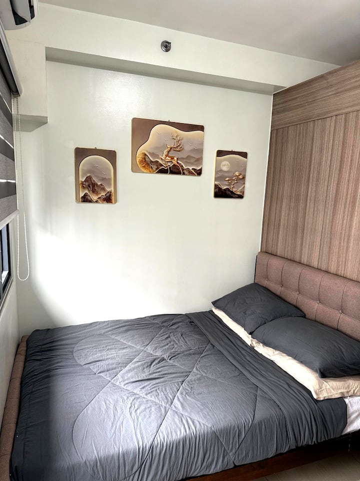 Queen Size Bed