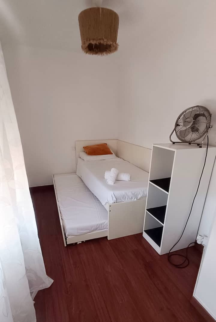 საძინებელი 2