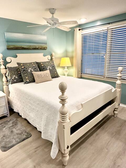 Ideal Location • BeachHaven • Immaculate Stocked